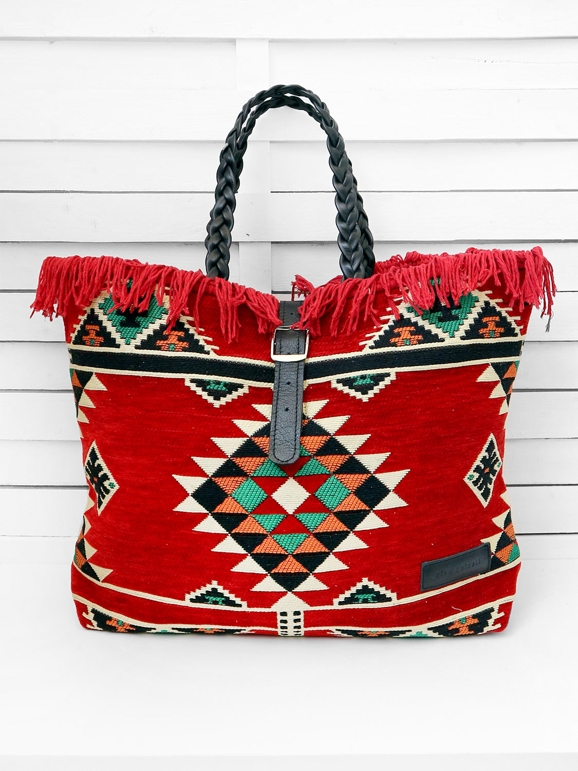 Your Summer Bag's Essentials