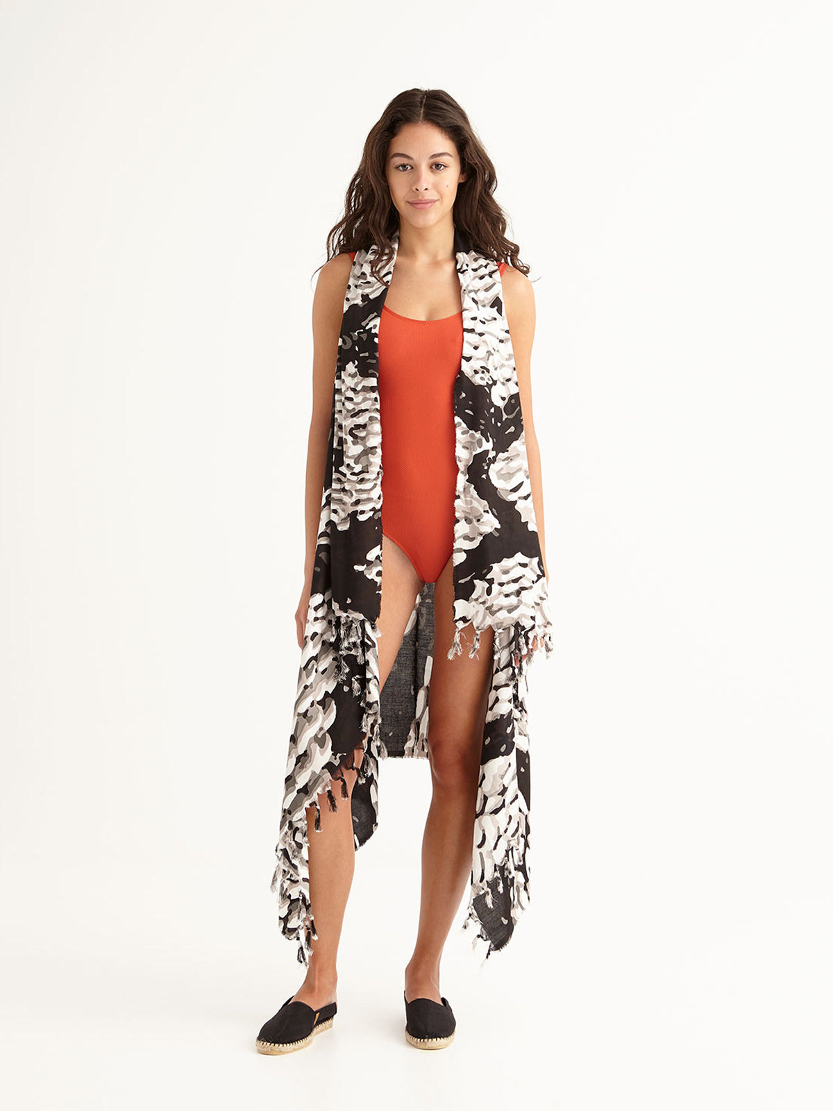 PEBBLES pareo vest