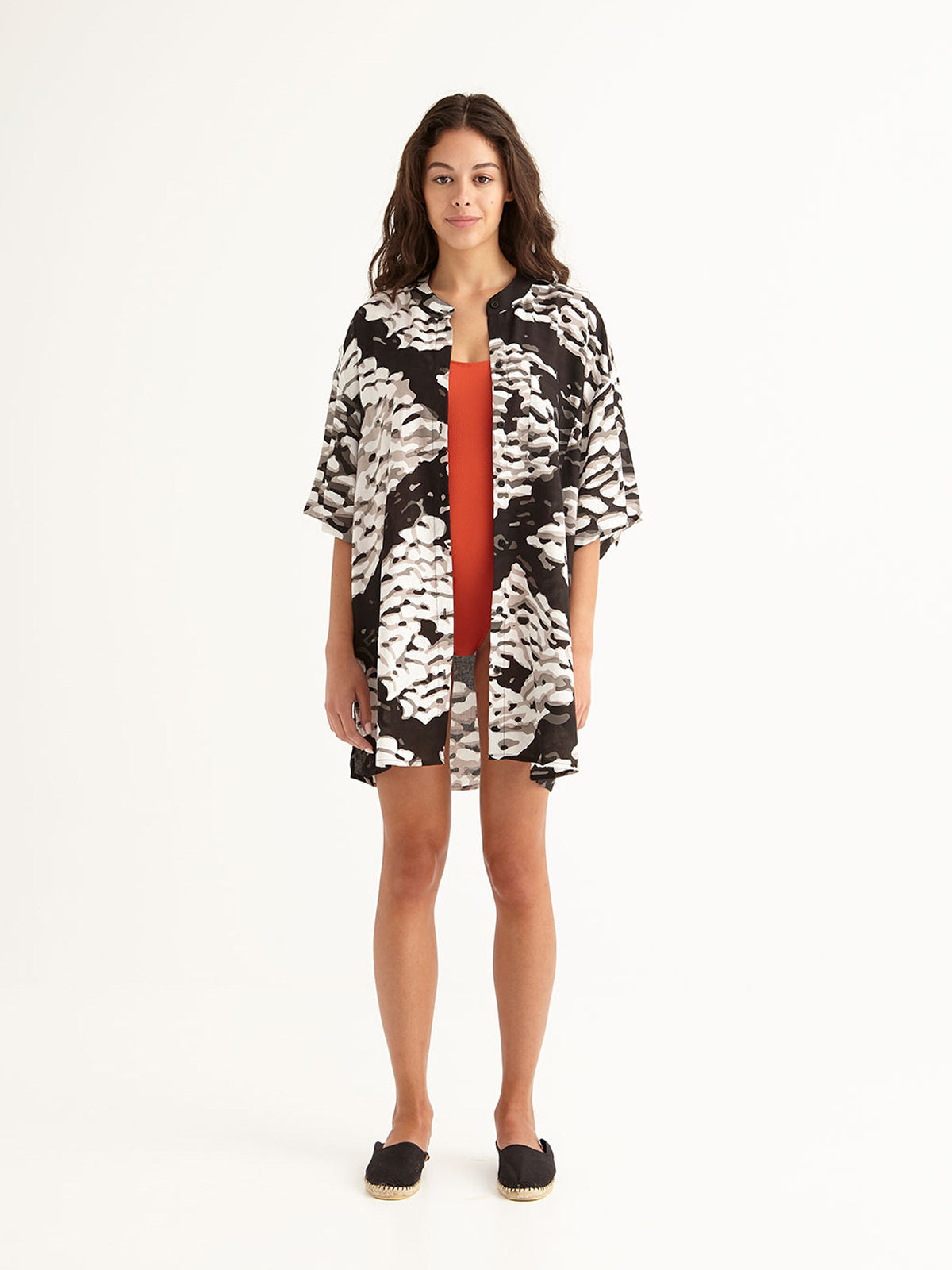PEBBLES mao men shirt