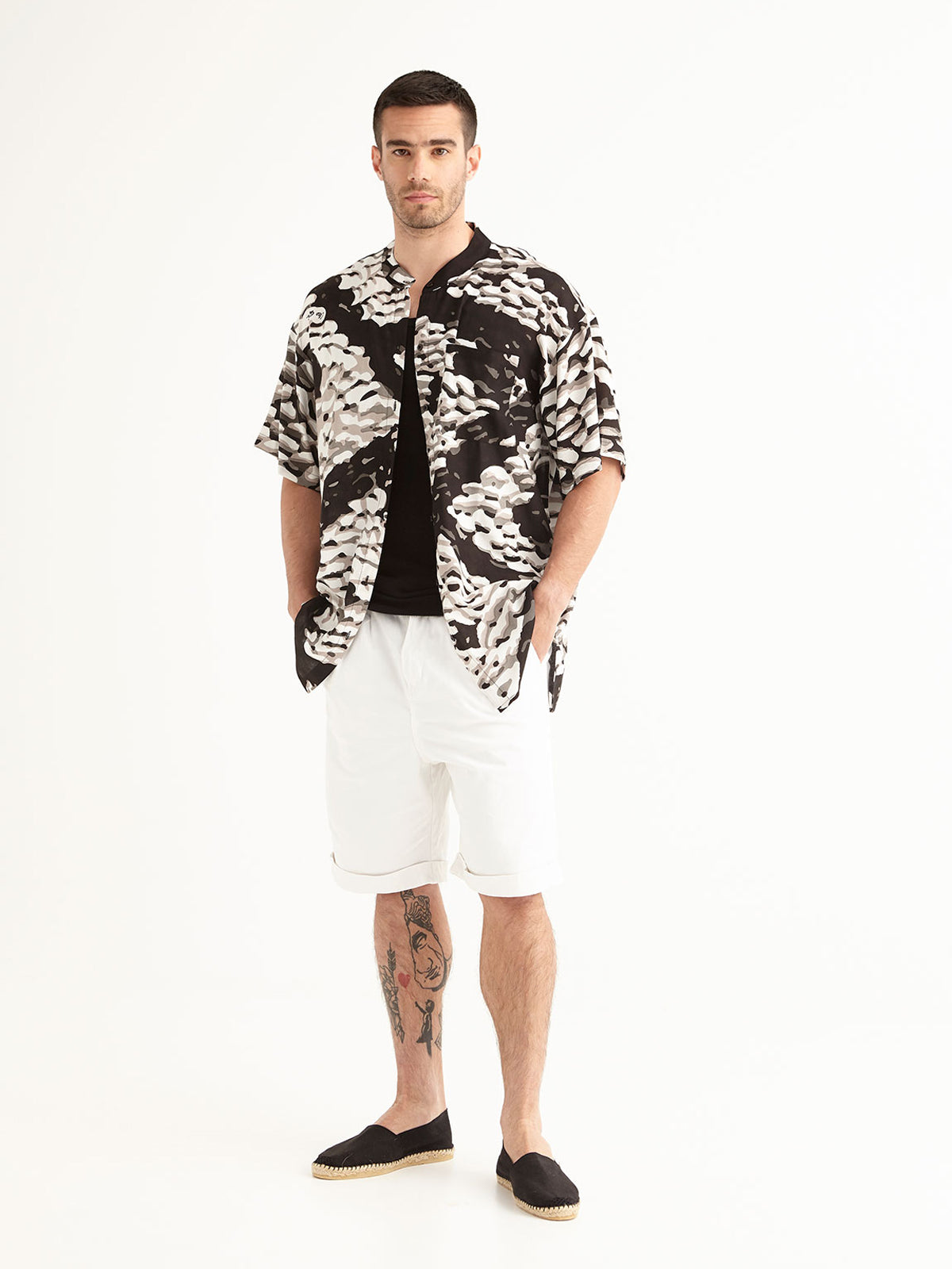 PEBBLES mao men shirt