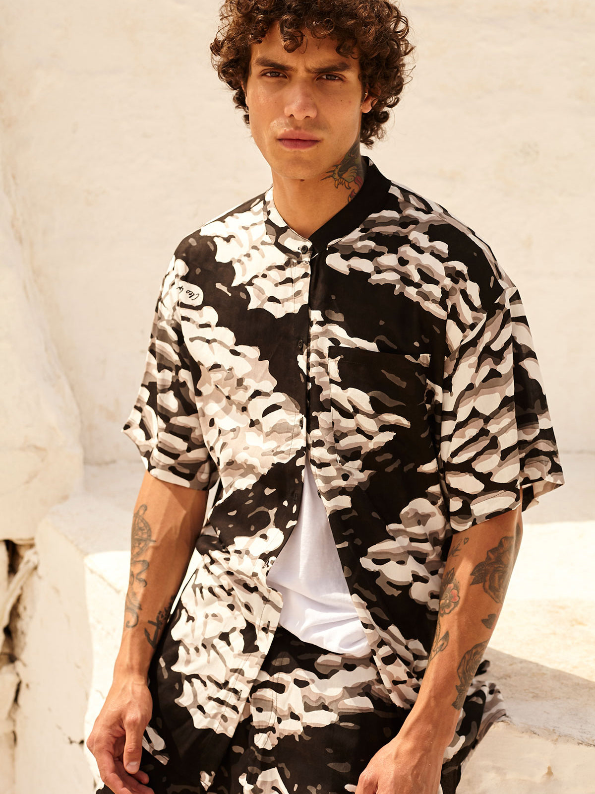 PEBBLES mao shirt