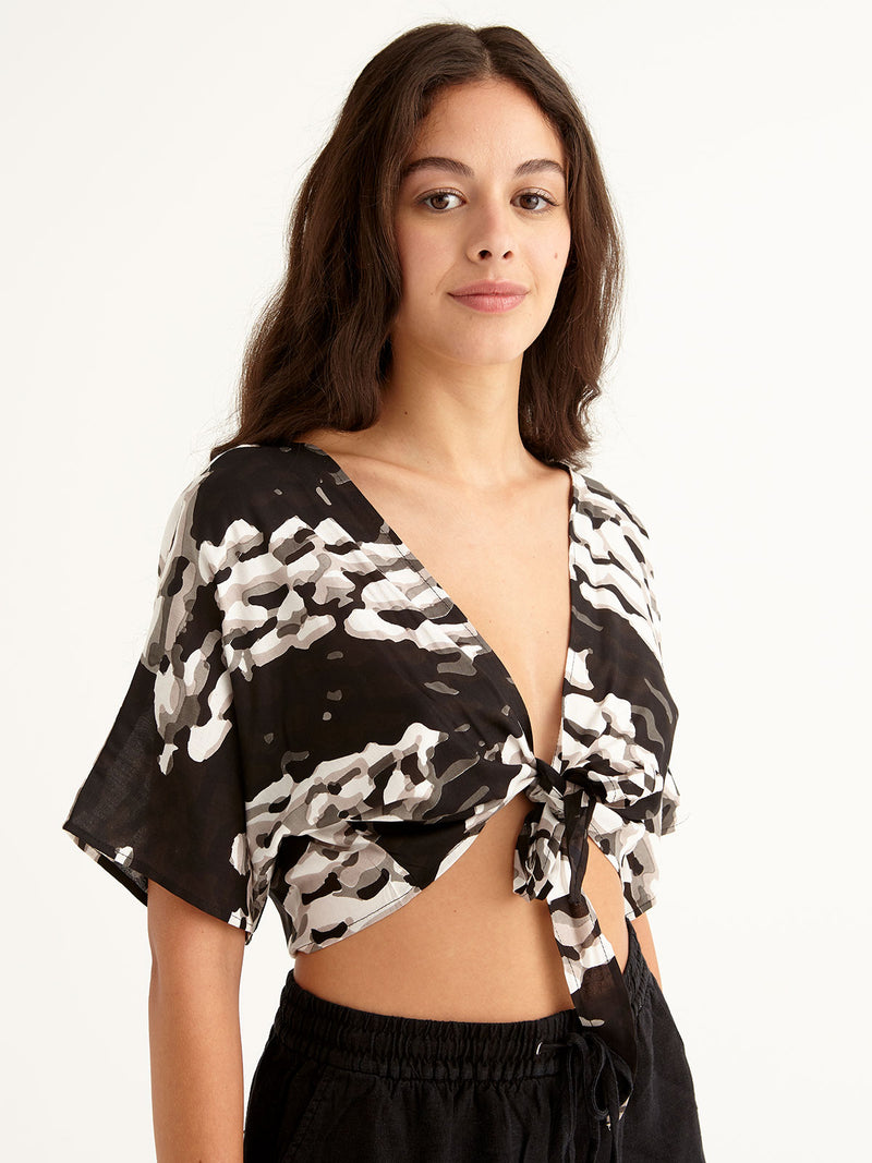 PEBBLES tie front top