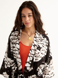 PEBBLES beach robe with side pockets