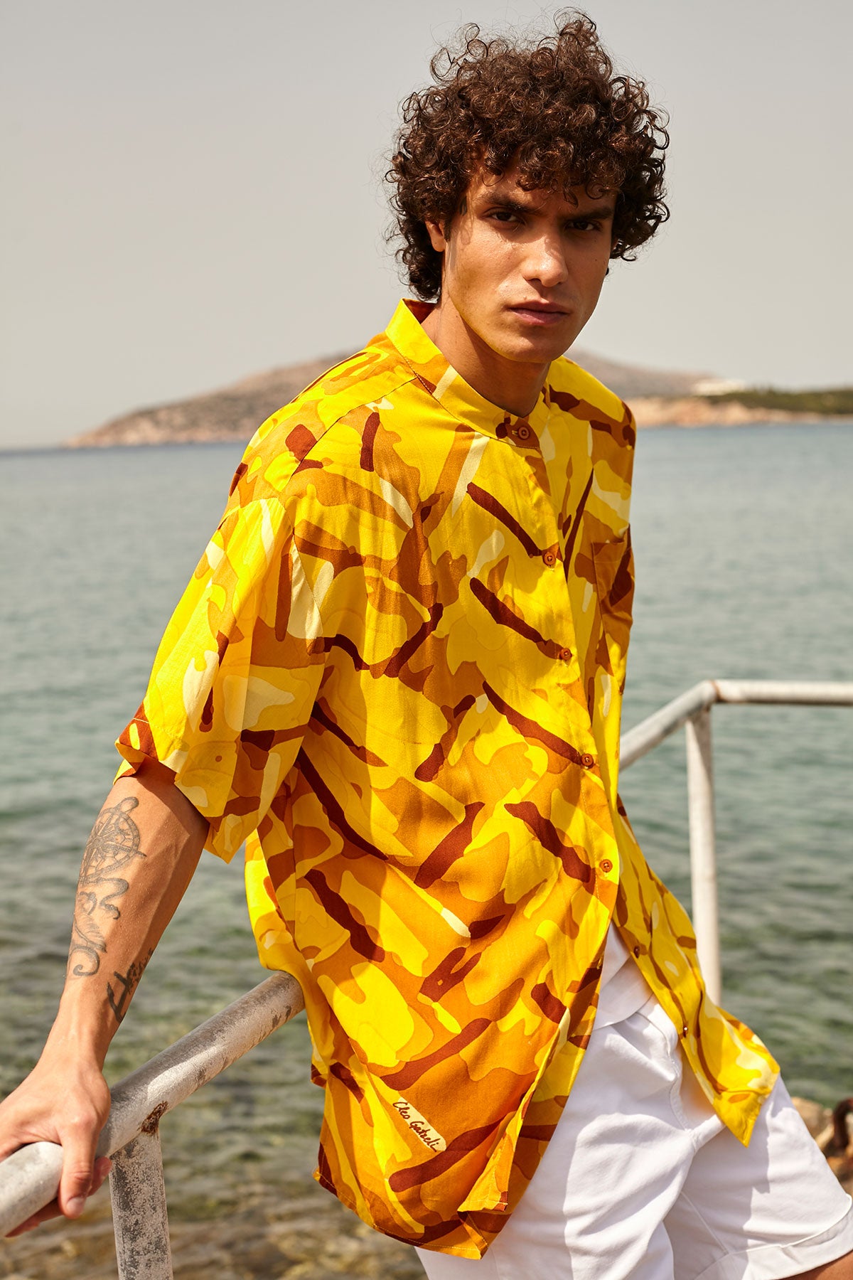 STRAW mao men shirt