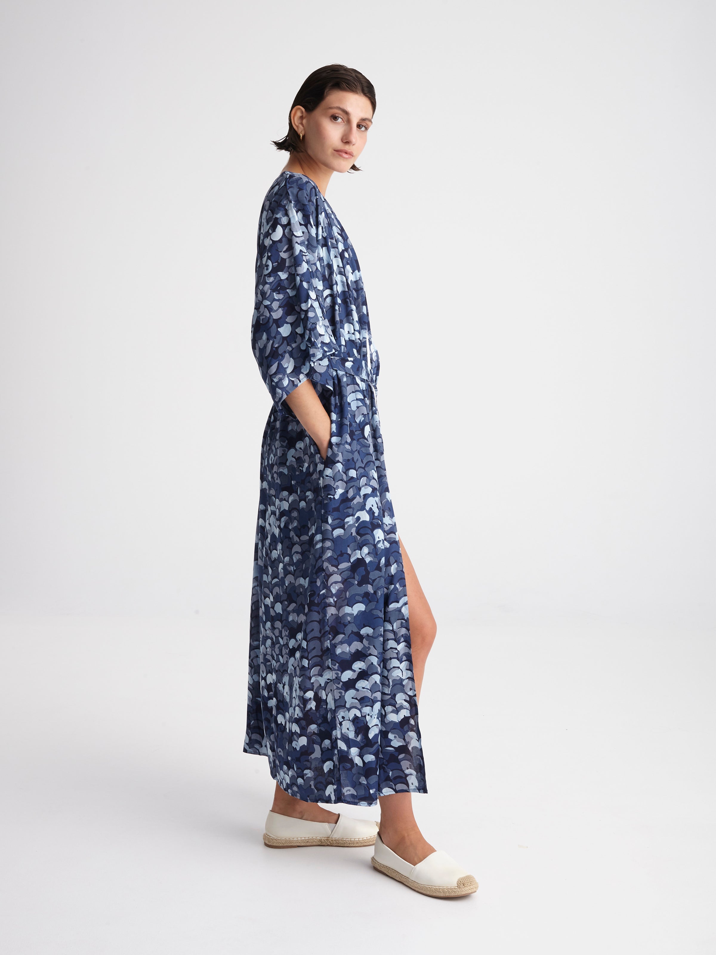 SEQUINS maxi kimono with double shoulders