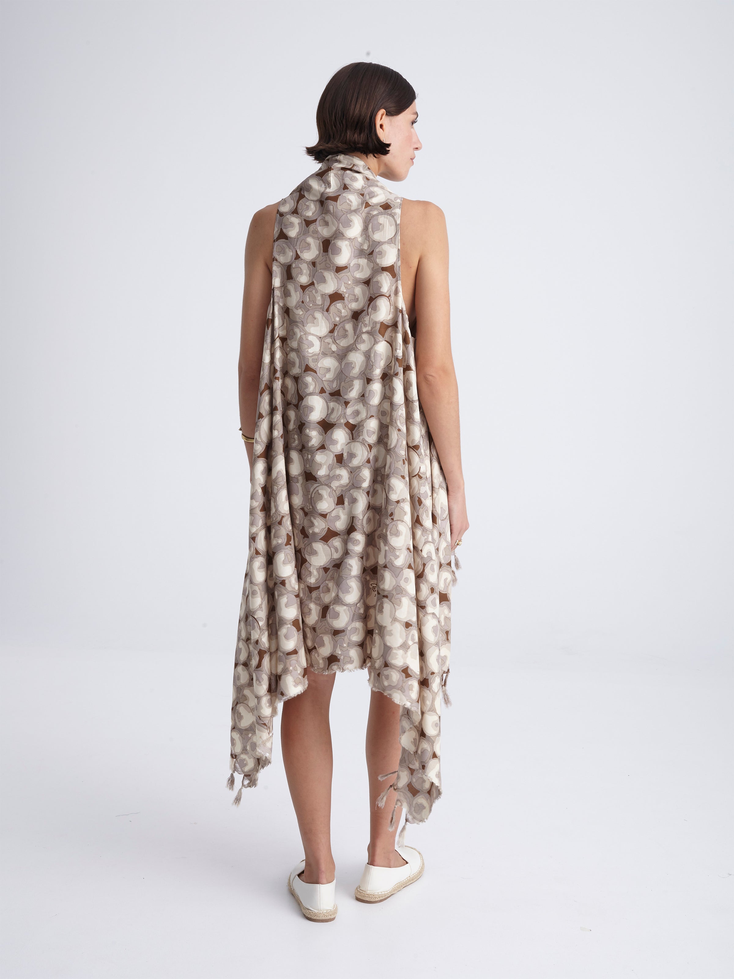 PEARLS pareo vest