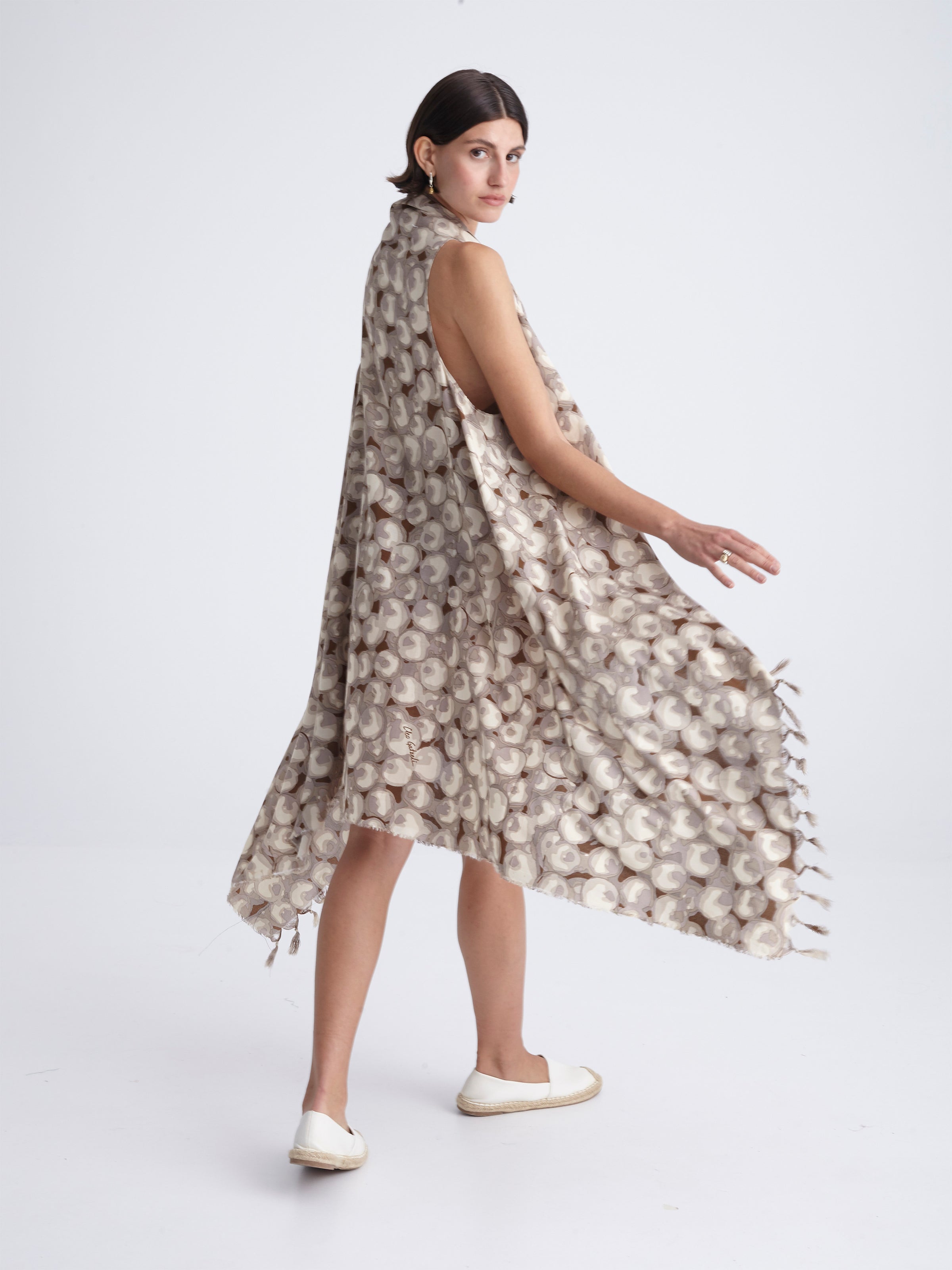 PEARLS pareo vest