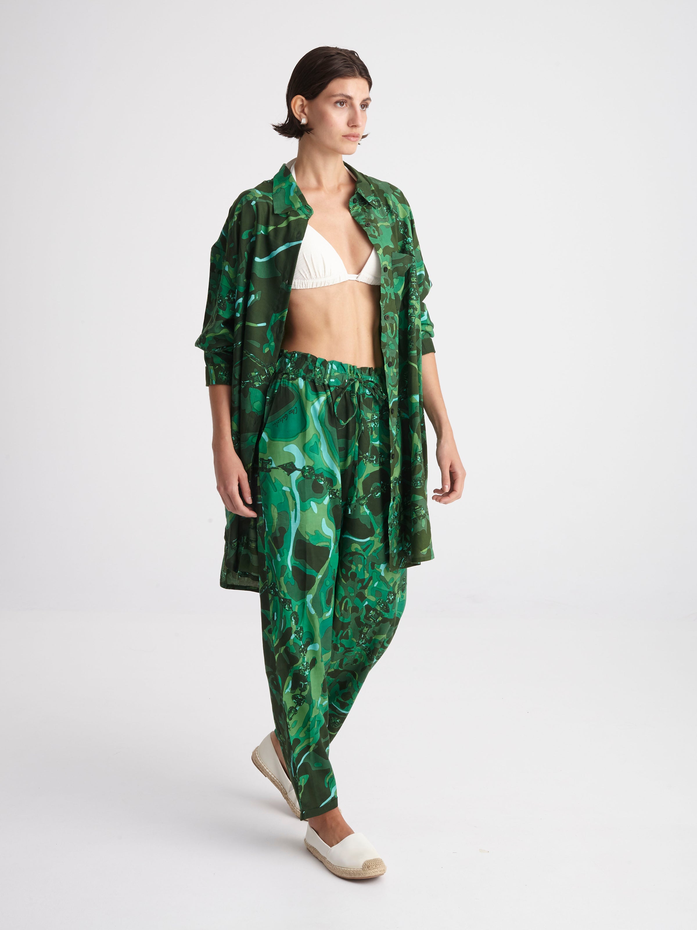 EMERALD DIVE buggy pants