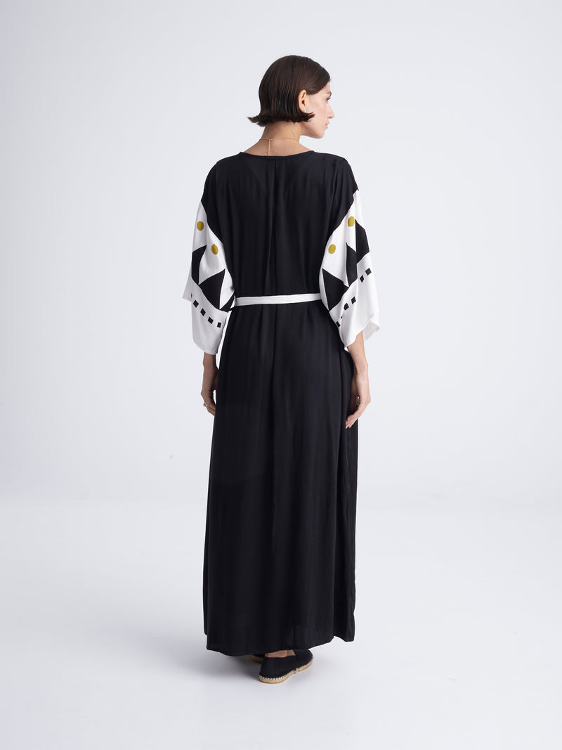 BLACK COMPOSE maxi kimono with double shoulders