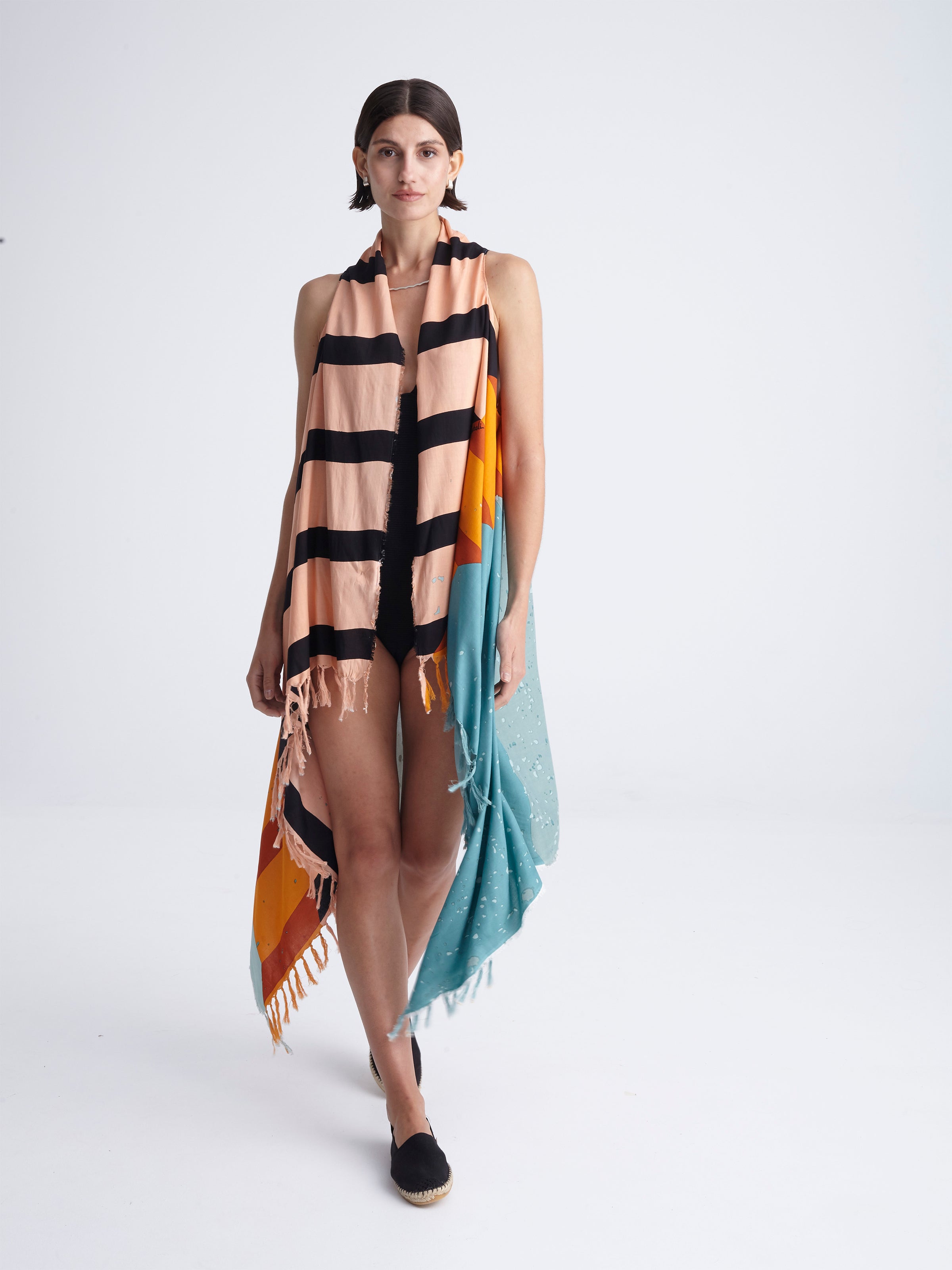 ON BOARD pareo vest