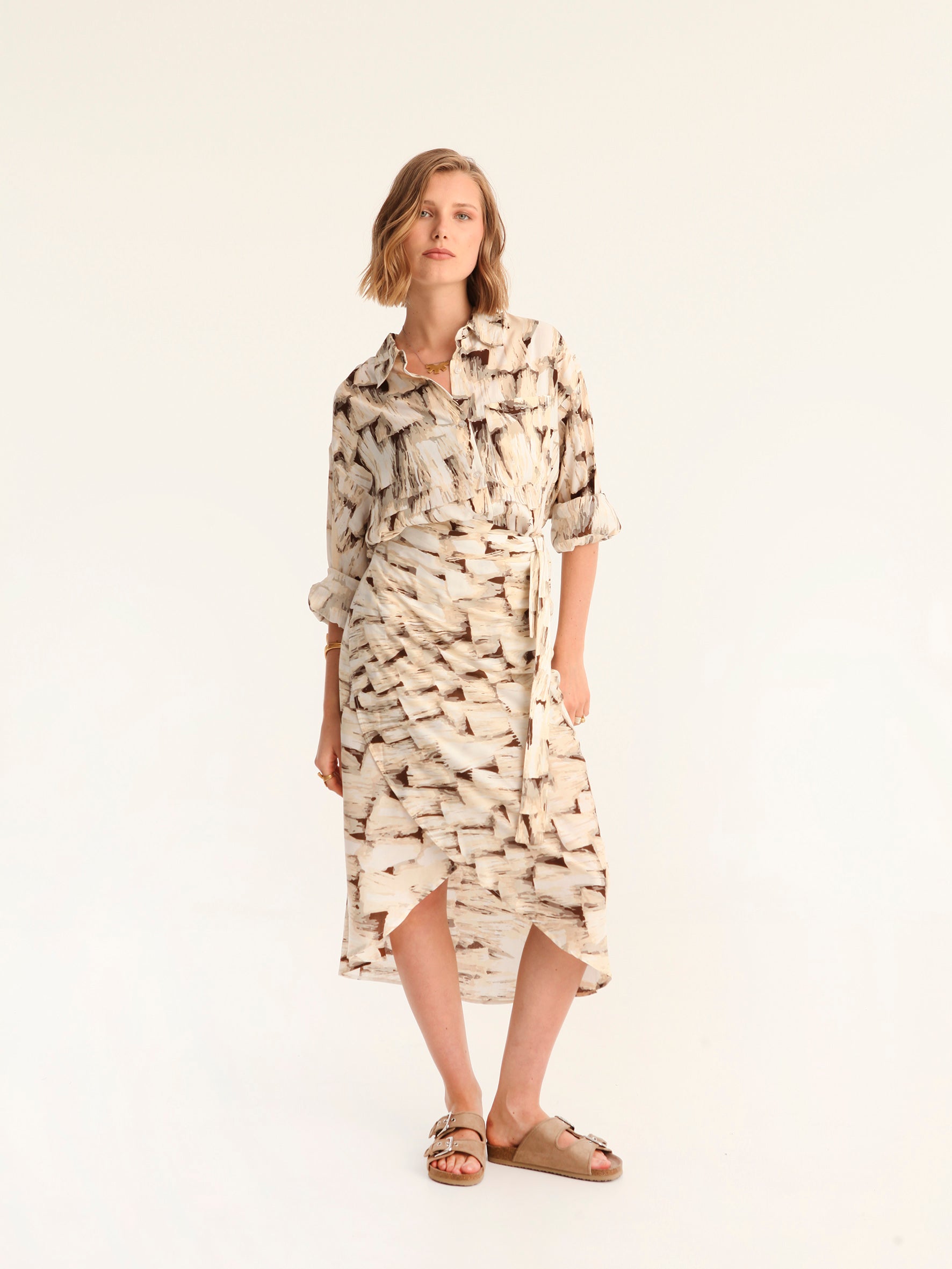TASSELS loose shirt