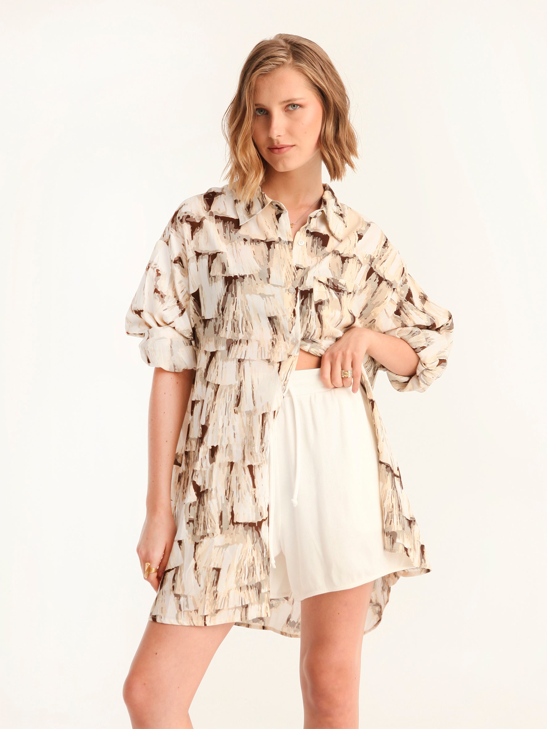 TASSELS loose shirt