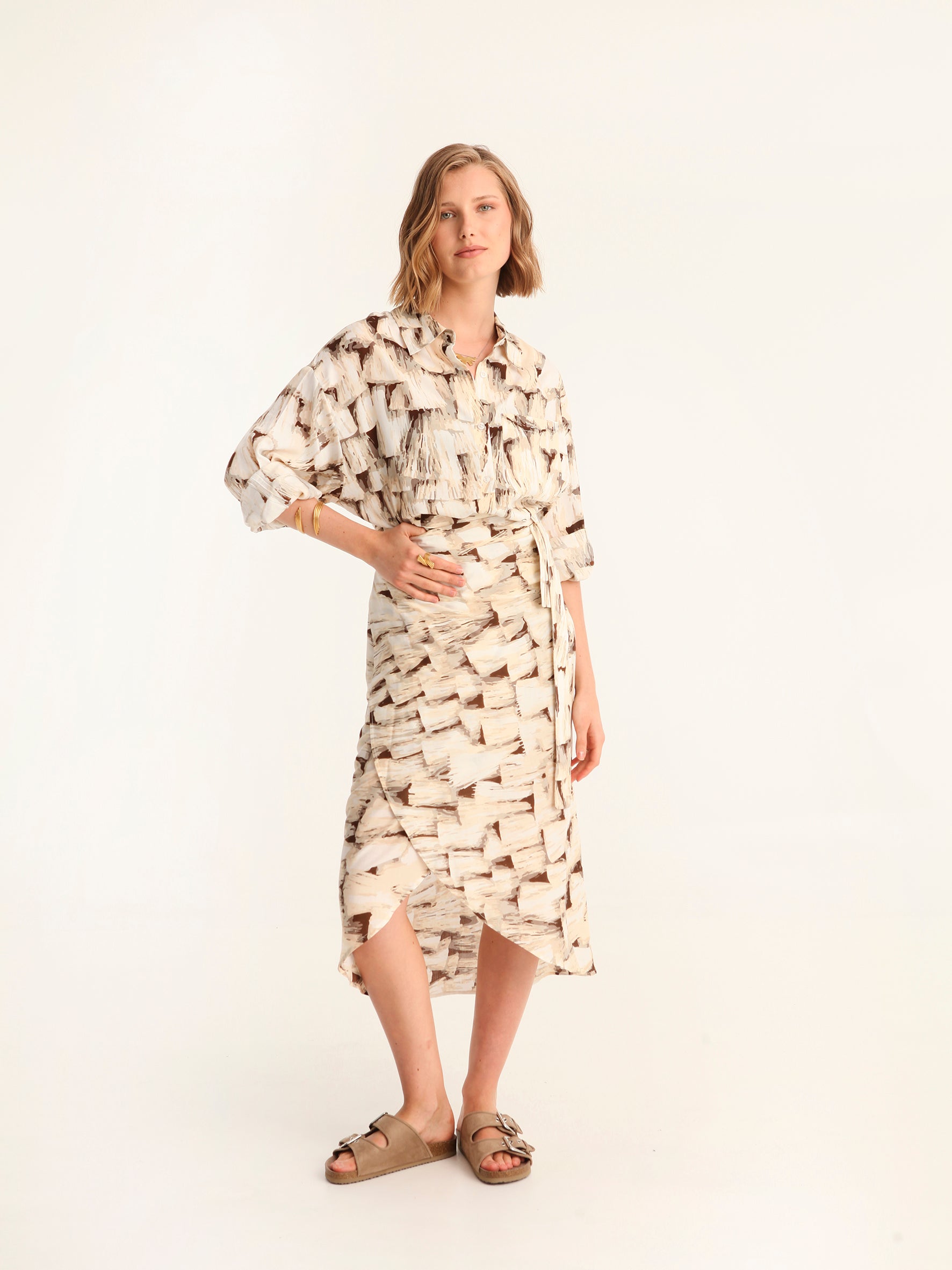 TASSELS loose shirt