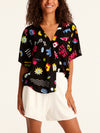 MORE AMOR cropped shirt