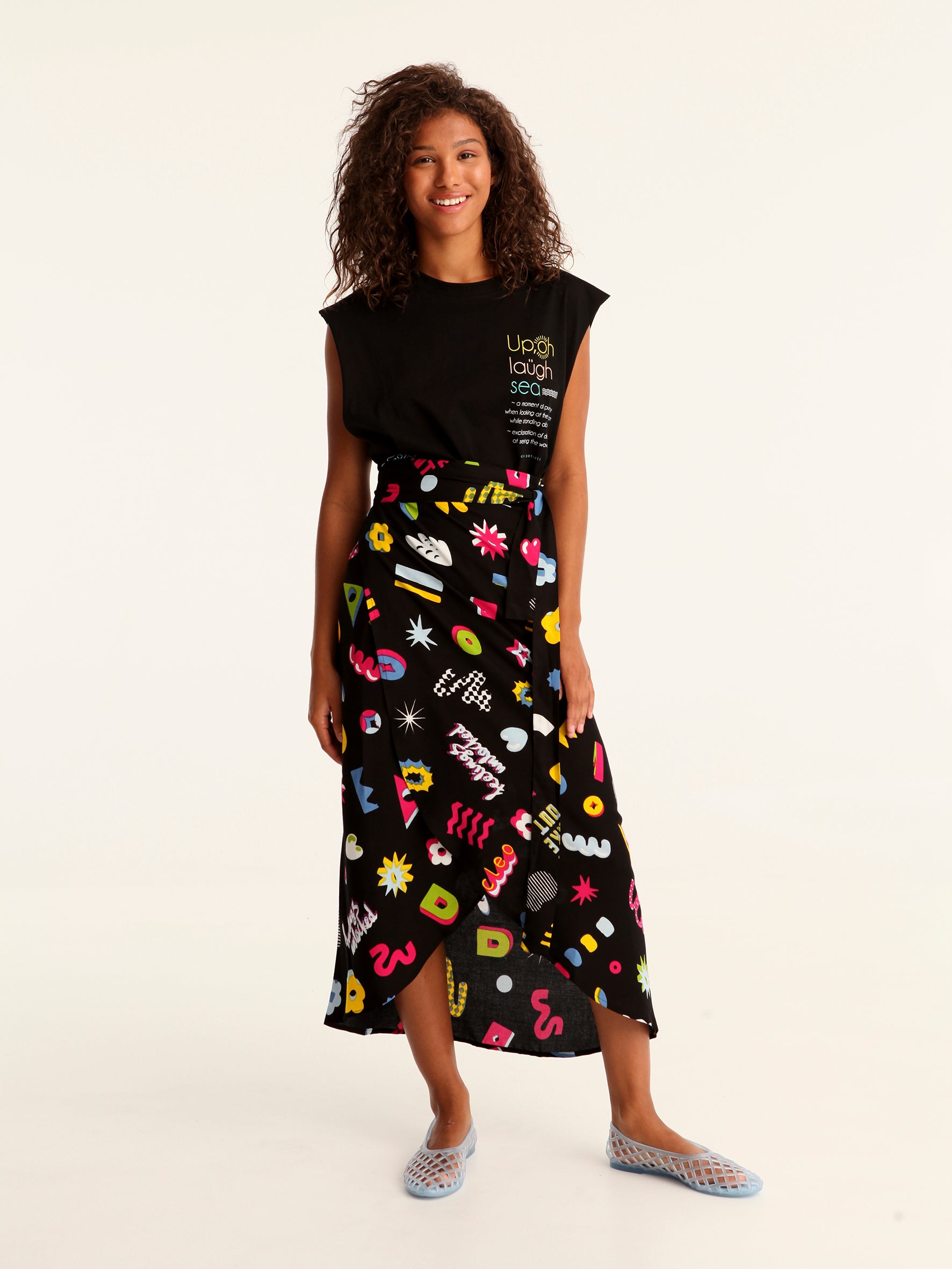 MORE AMOR wrap skirt