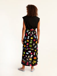 MORE AMOR wrap skirt