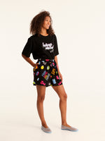 MORE AMOR shorts