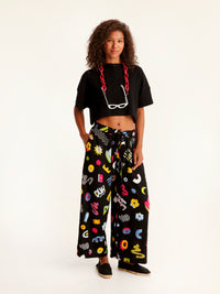 MORE AMOR loose leg pants