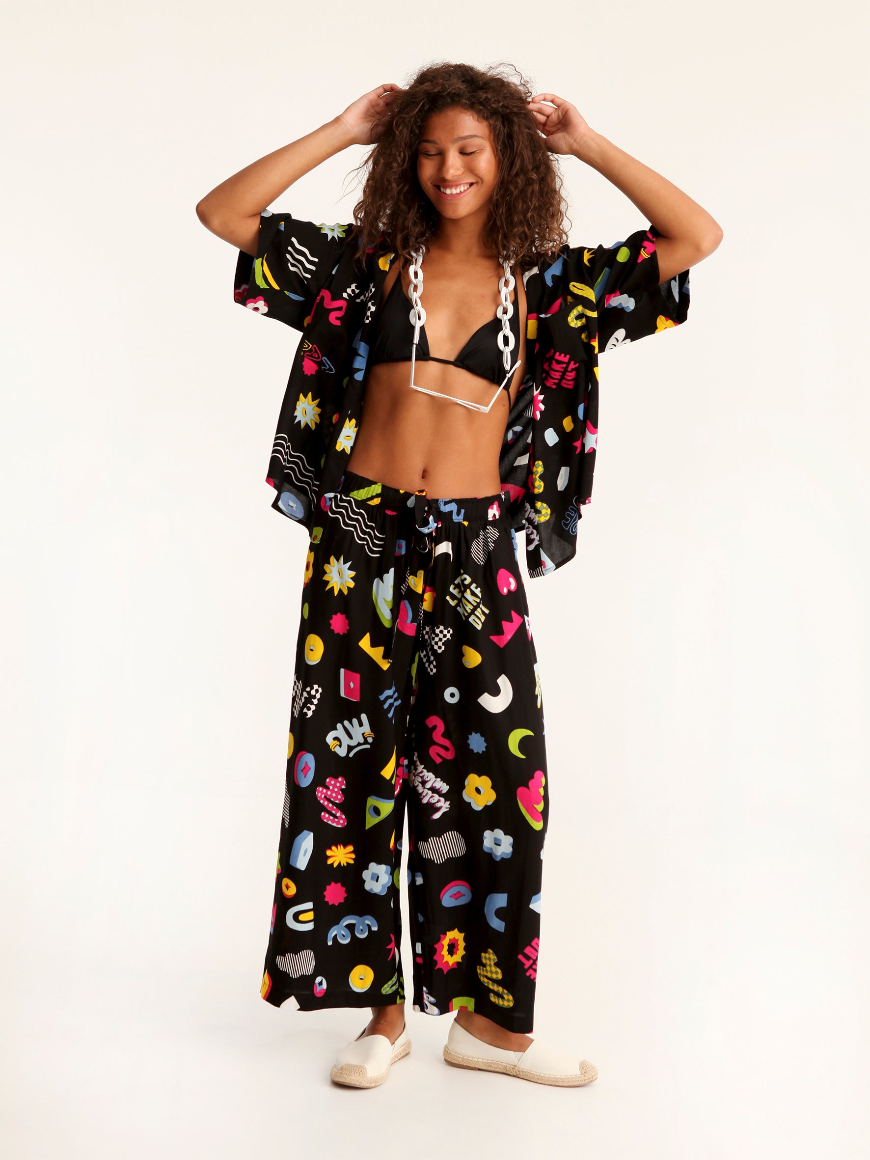 MORE AMOR loose leg pants