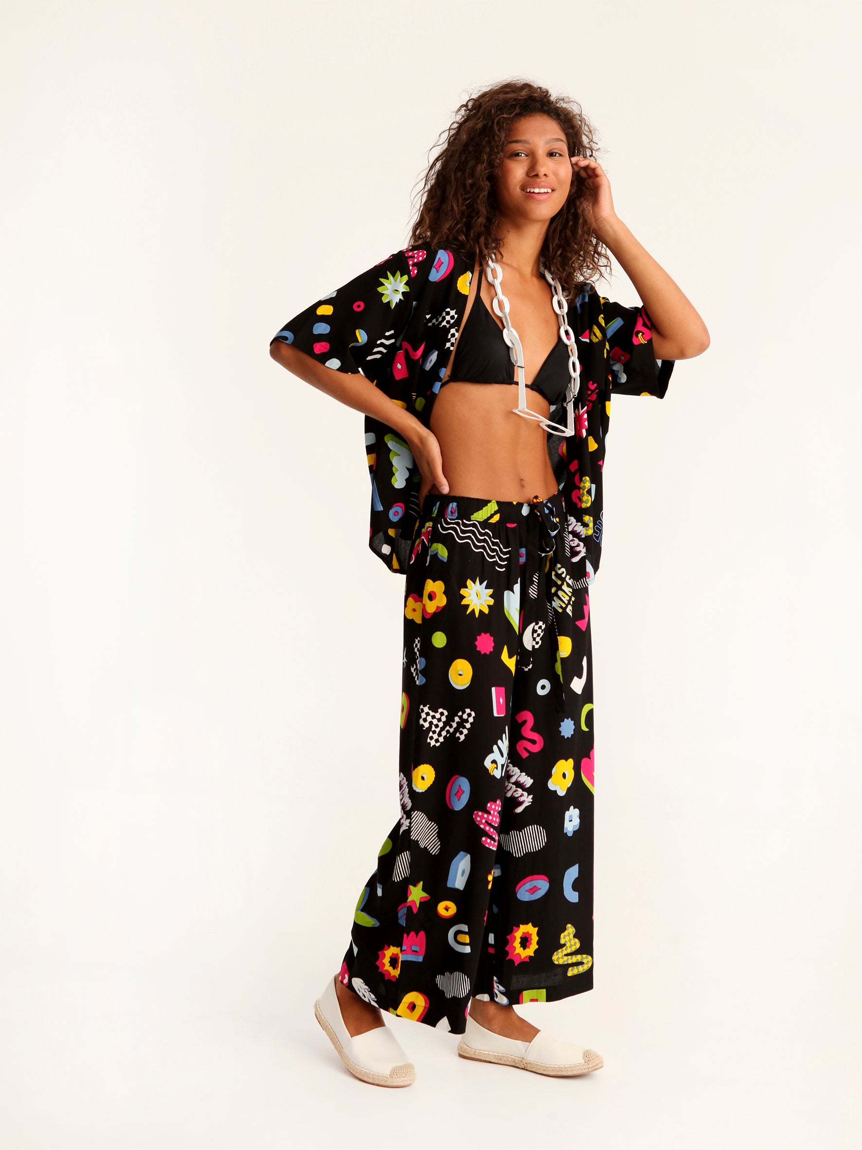 MORE AMOR loose leg pants