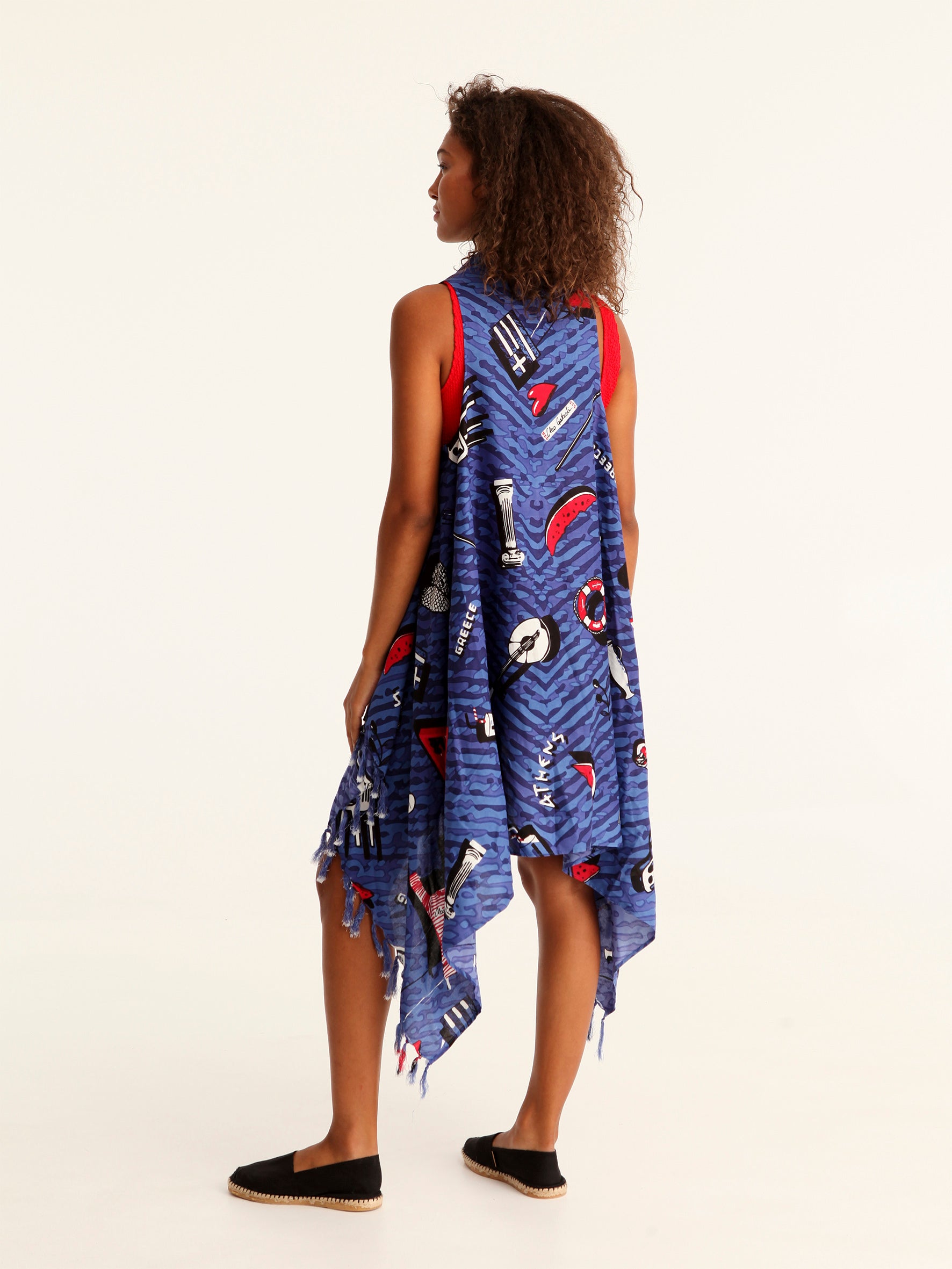 TOURISTA pareo vest with coconut button