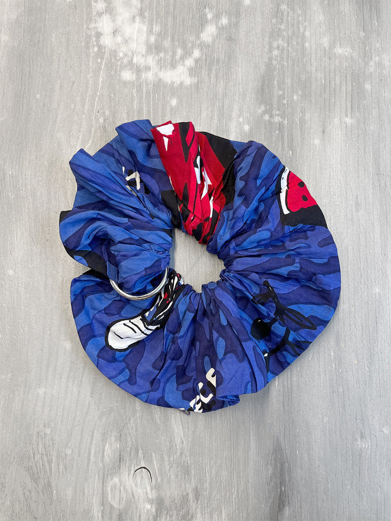 TOURISTA wallet scrunchie