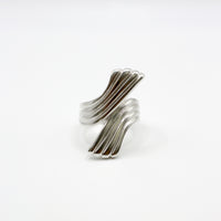 RIB TWIST ring - sterling silver