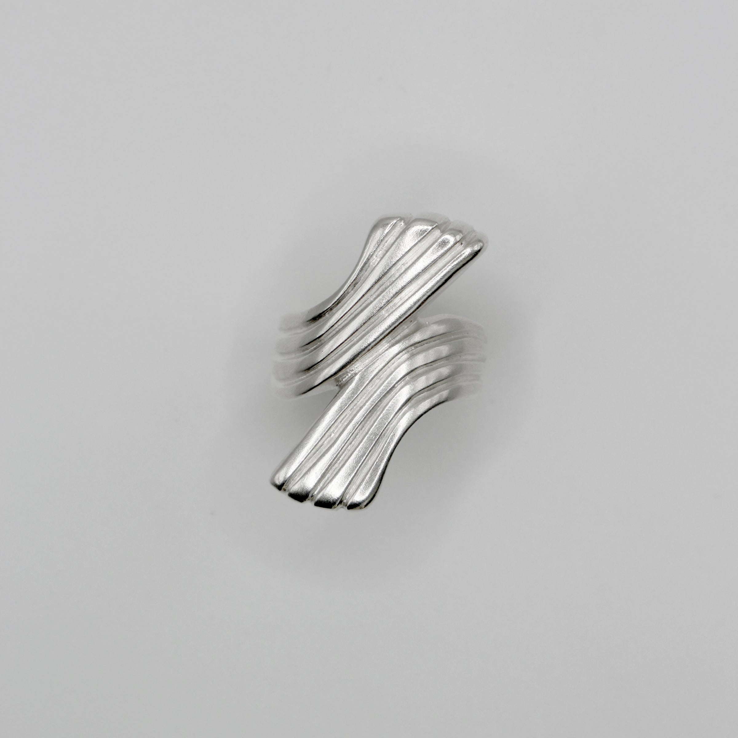 RIB TWIST ring - sterling silver