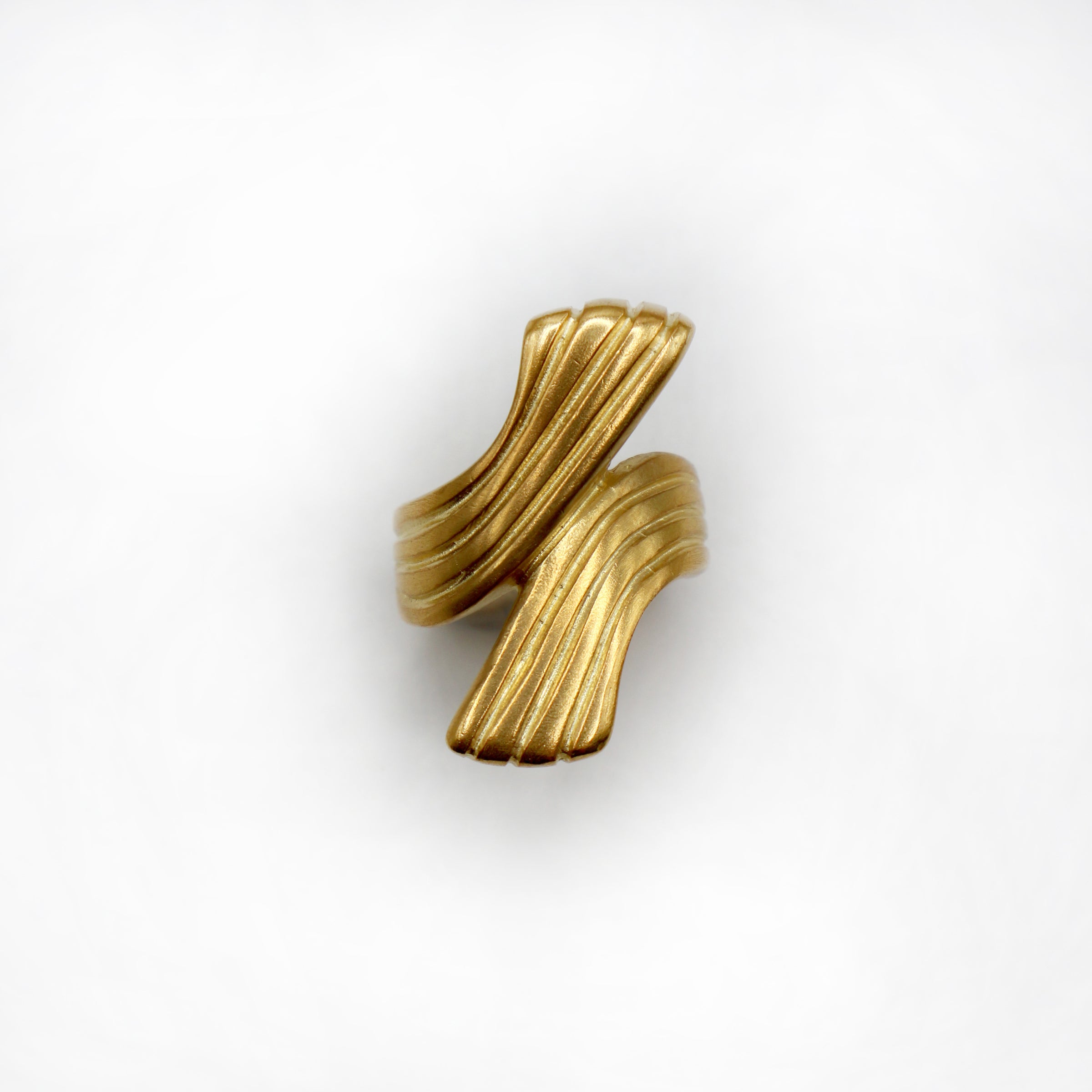 RIB TWIST ring - gold plated sterling silver