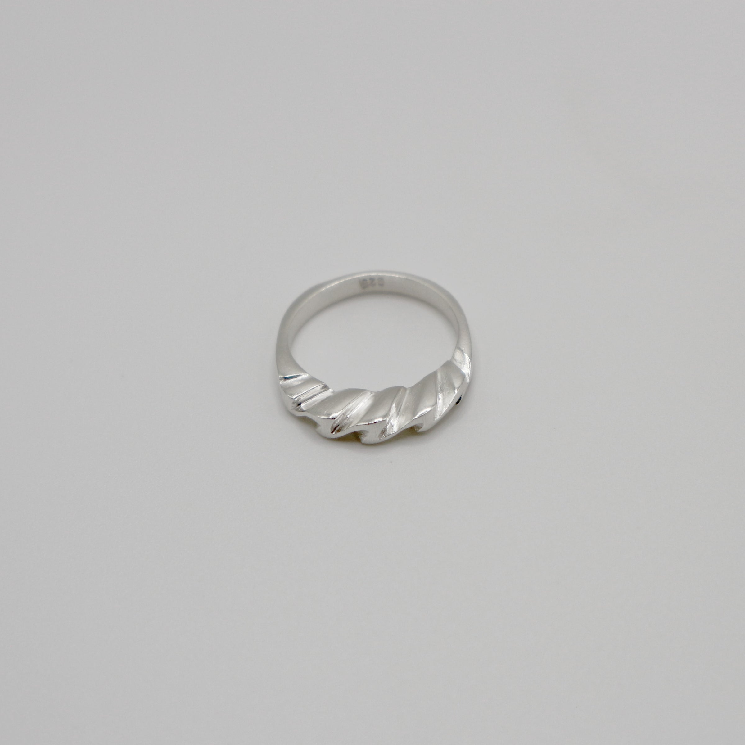 WAVE ring - sterling silver