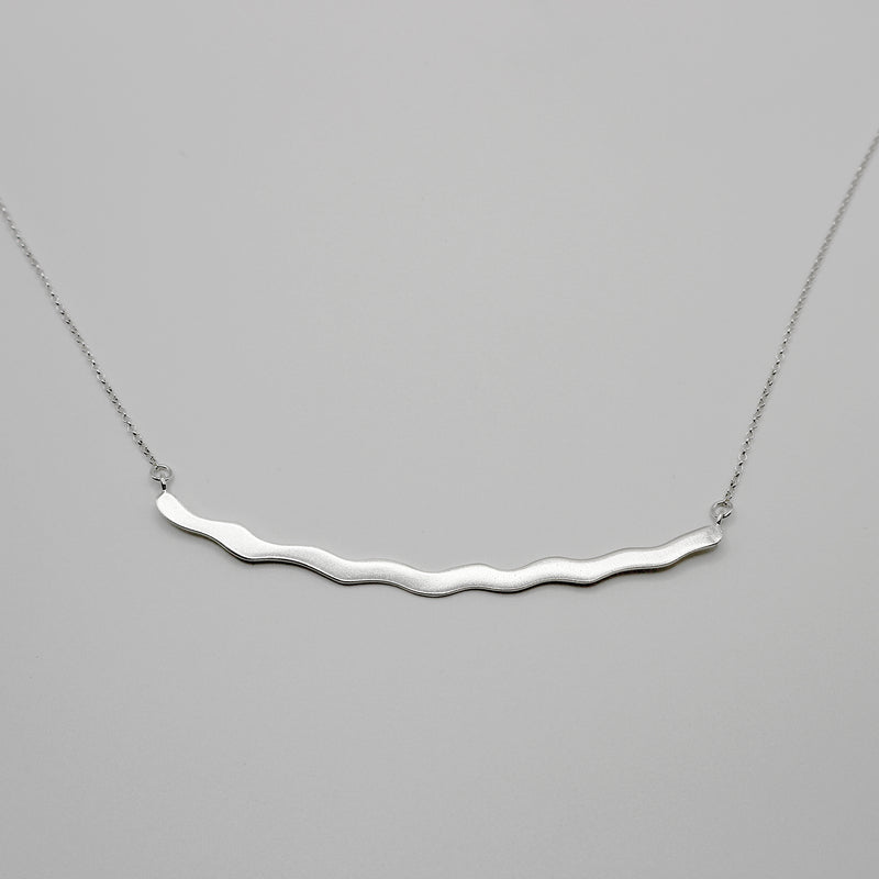 FLAT WAVE necklace - sterling silver