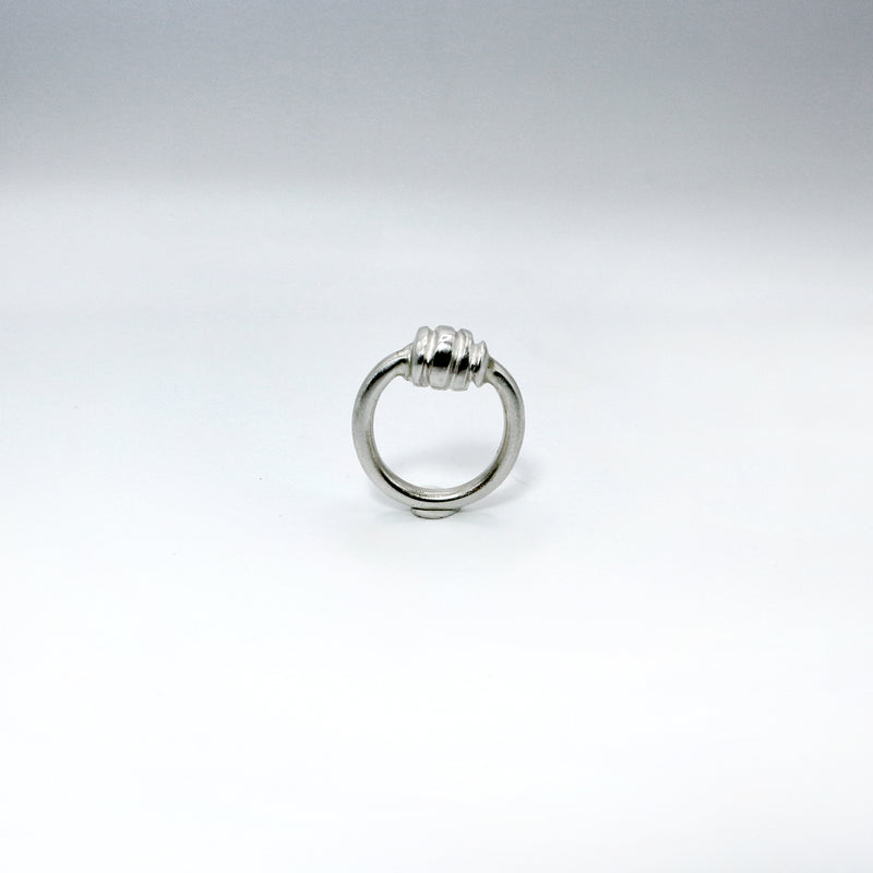 RIB KNOT ring - sterling silver