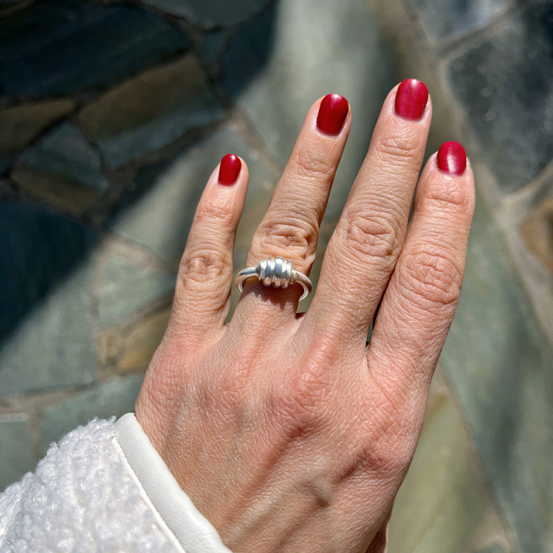 RIB KNOT ring - sterling silver