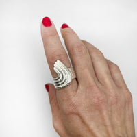 RIB CURL ring - sterling silver