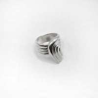 RIB CURL ring - sterling silver