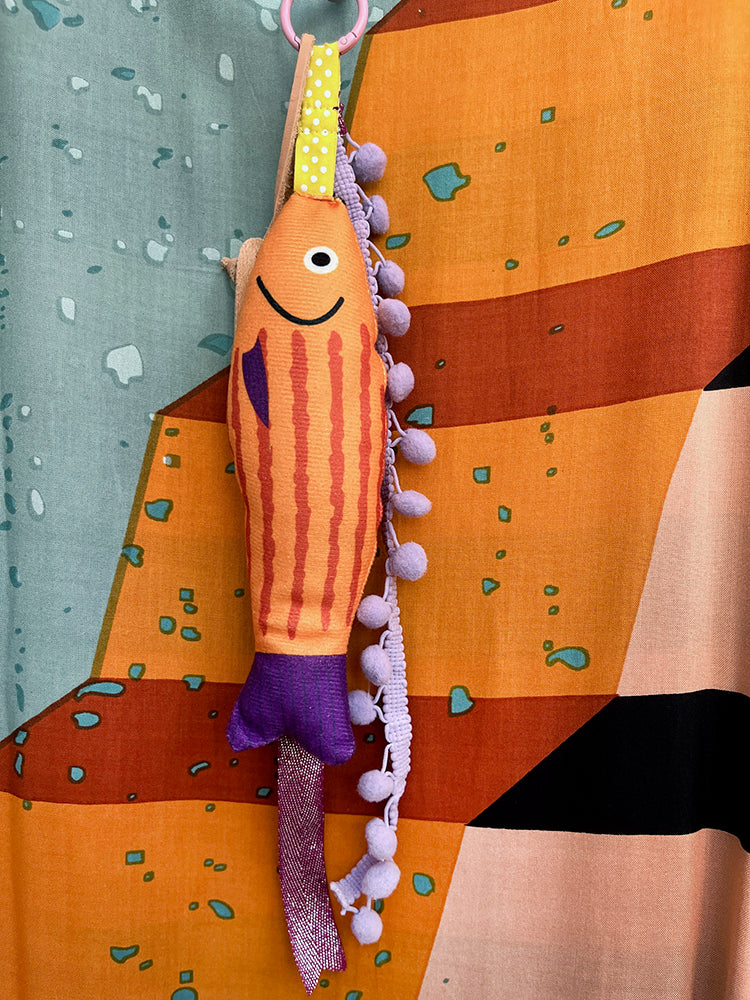 BARBUNI - fish charm - orange