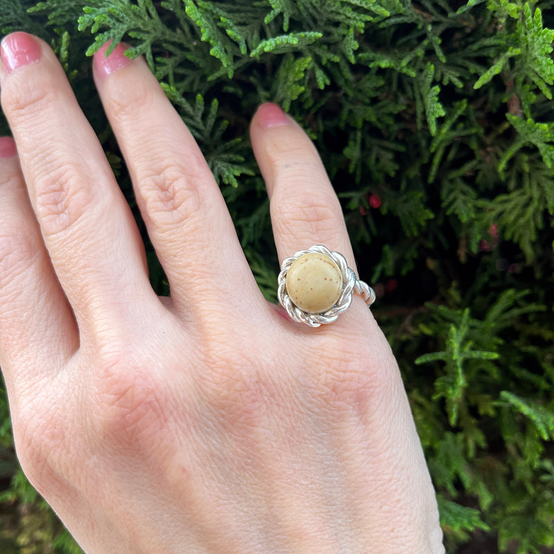 TWIST RING WITH PEBBLE ring - sterling silver - * unique and one of a kind *