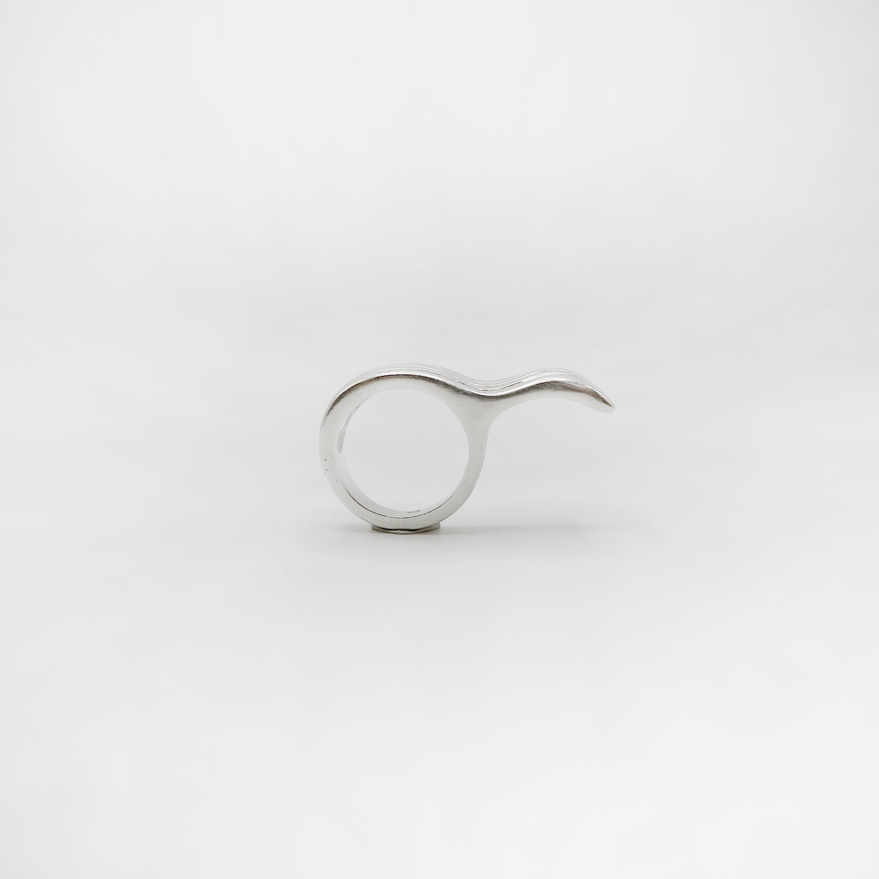 RIB WAVES ring - sterling silver