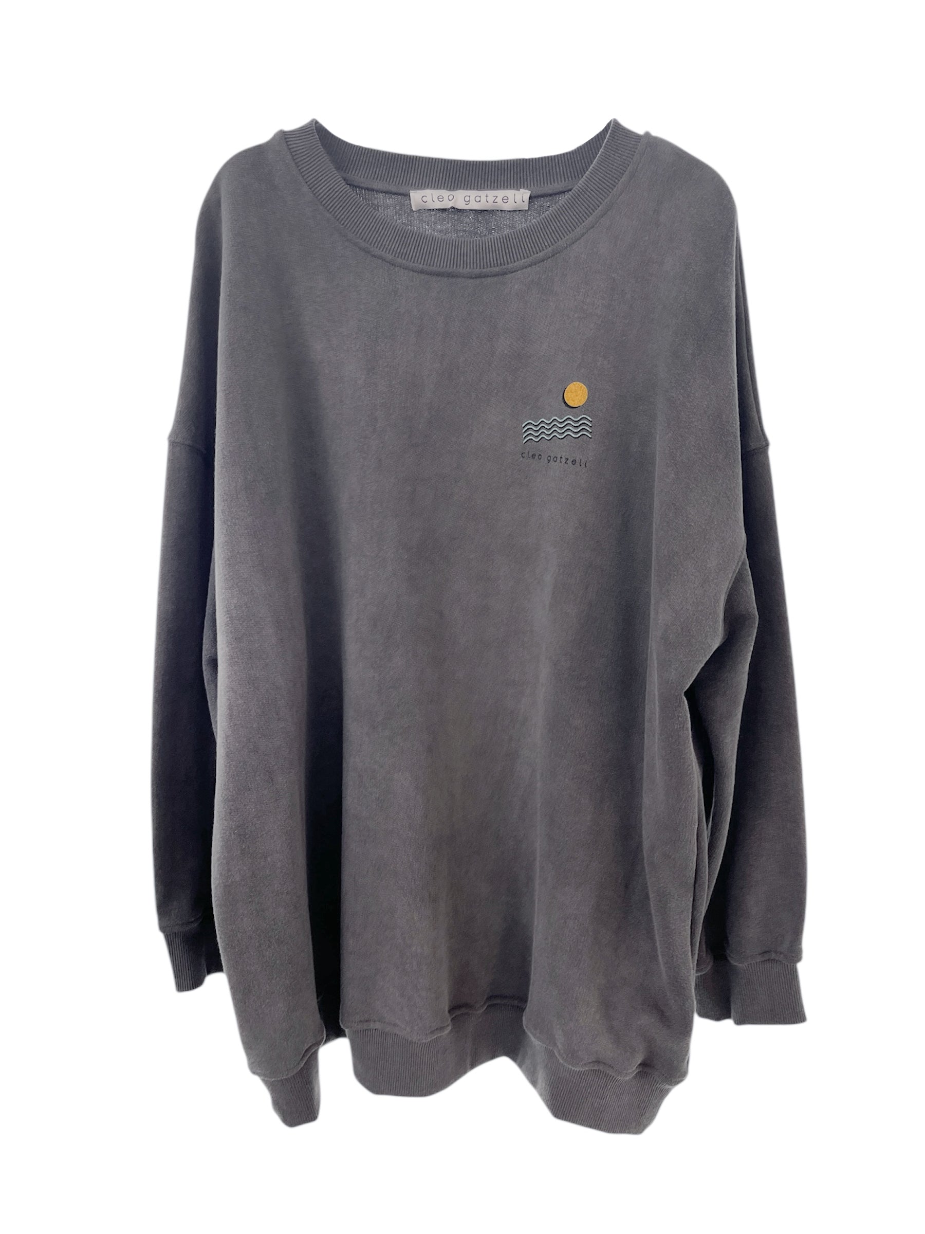 GAVE ME A BREAK loose long sweatshirt