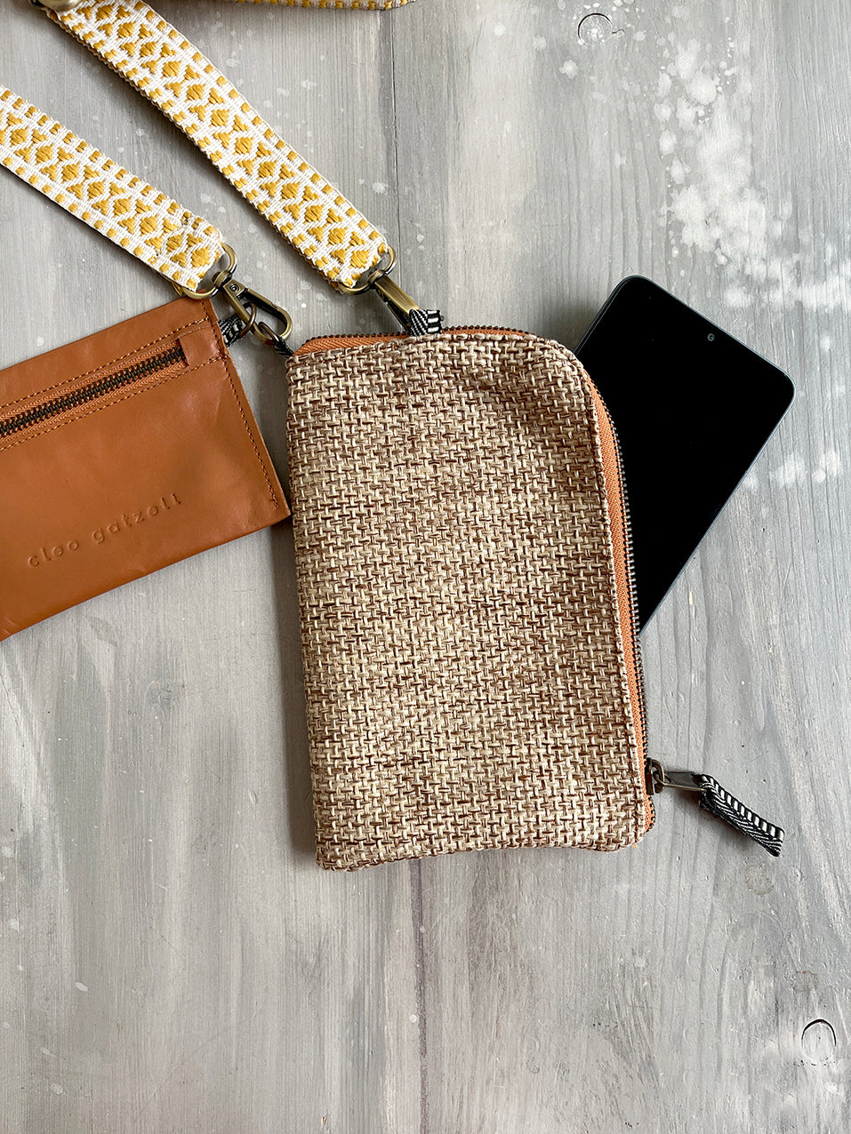 THEROS crossbody bag - sand