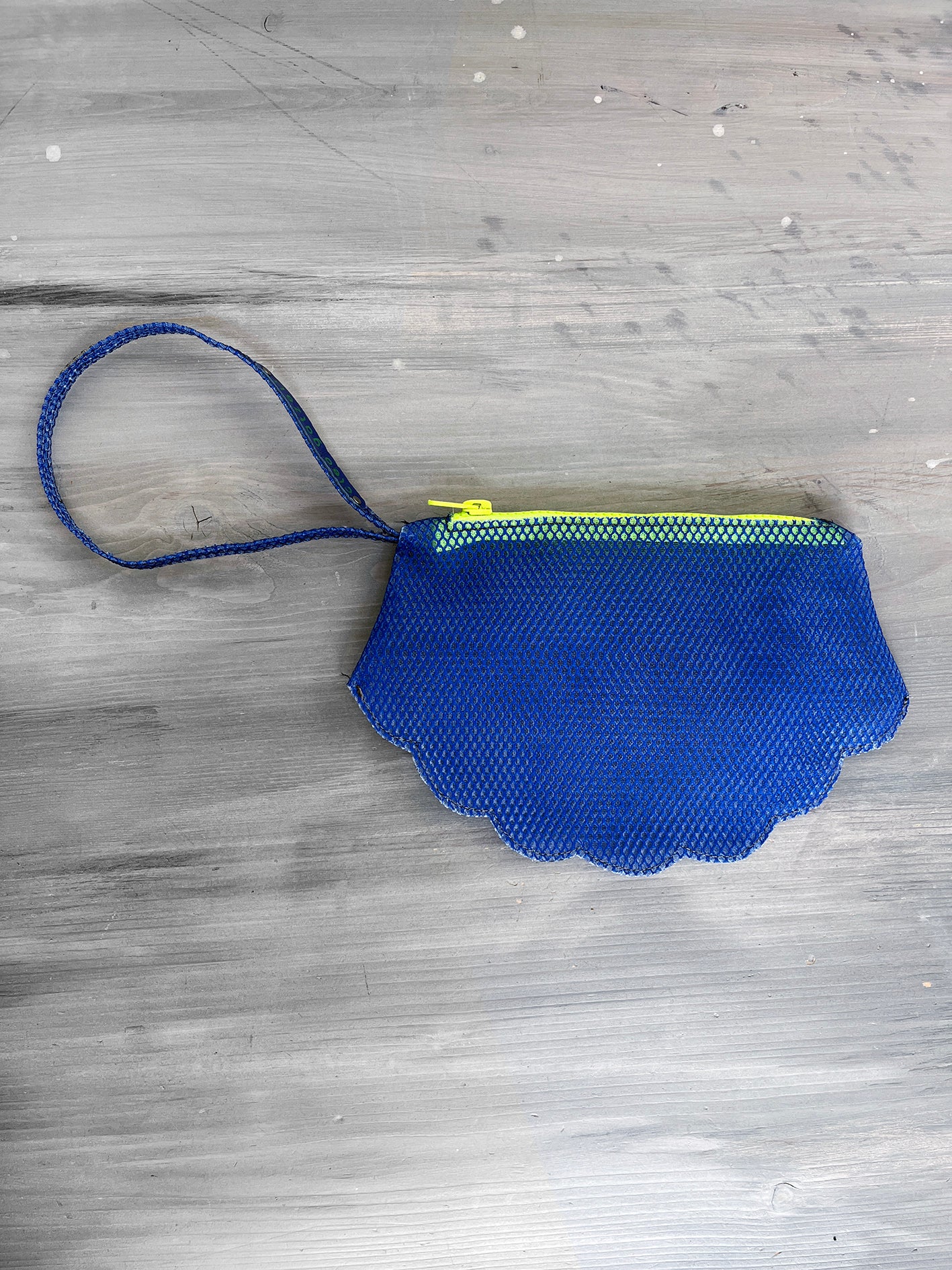 SHELL pouch - file royal