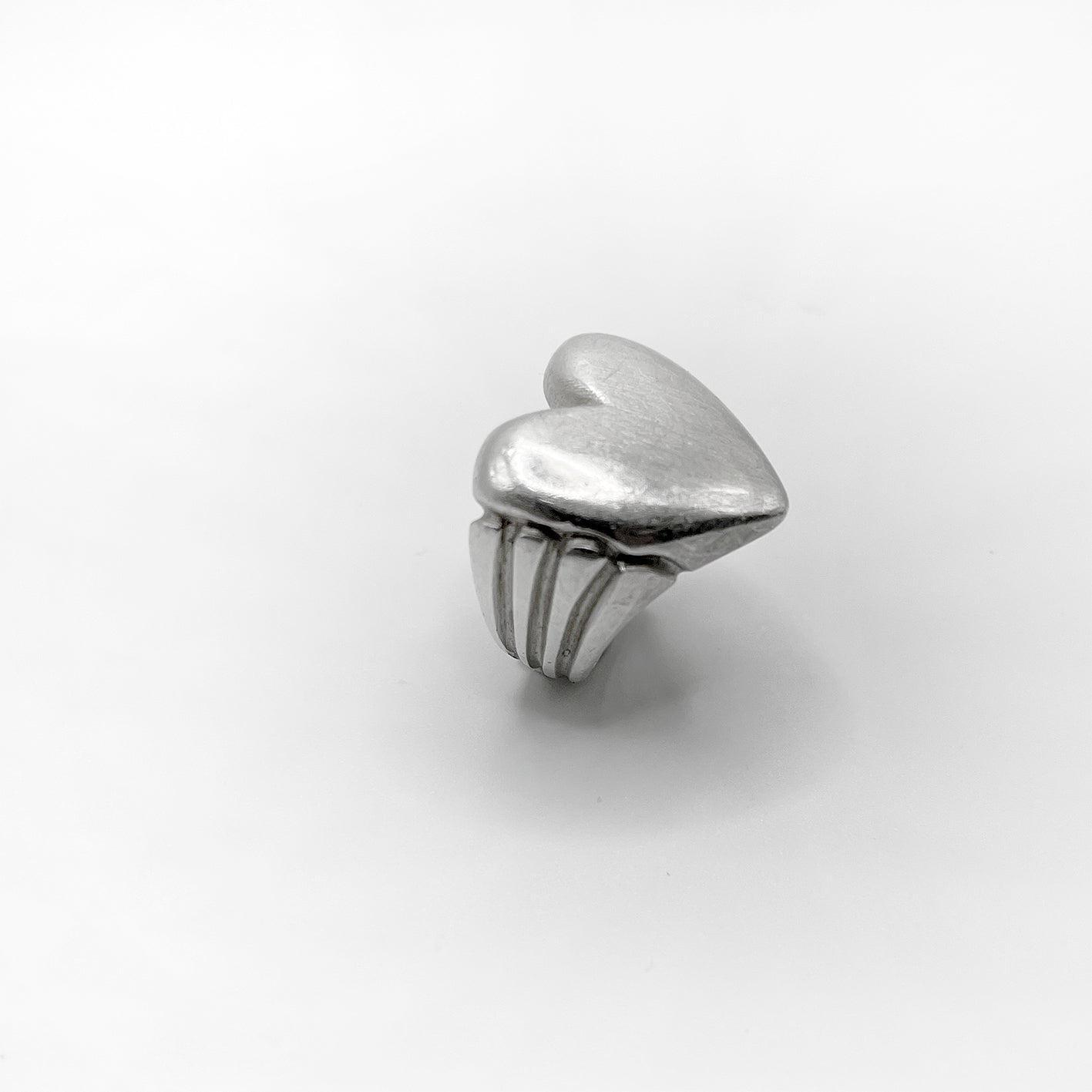 CANDY HEART ring - open or closed band - sterling silver