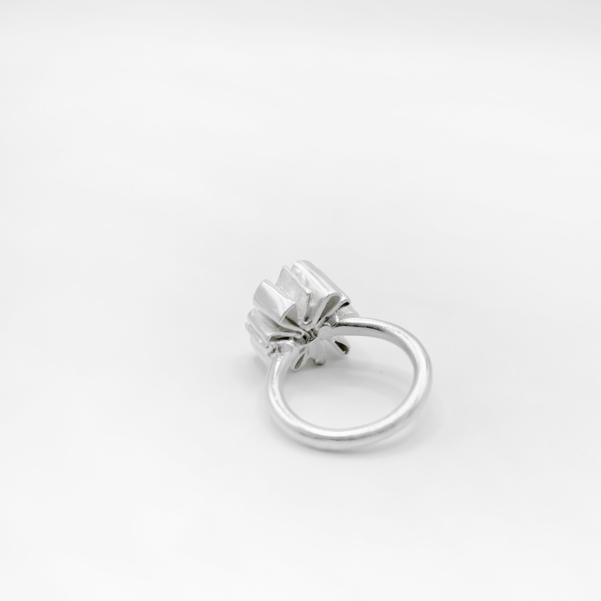DAISY ring - sterling silver - * unique and one of a kind *