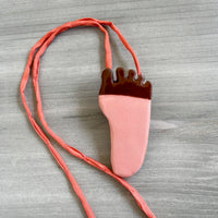CERAMIC FUNNY FEET ICE-CREAM pendant