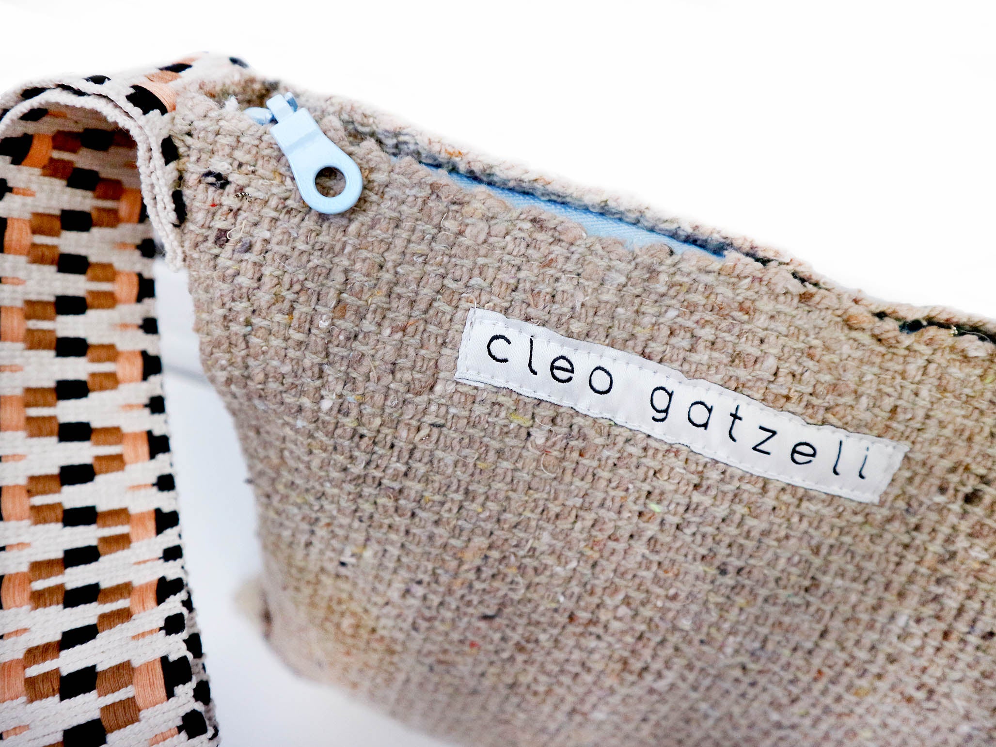 SPLASH - SOLID clutch bag