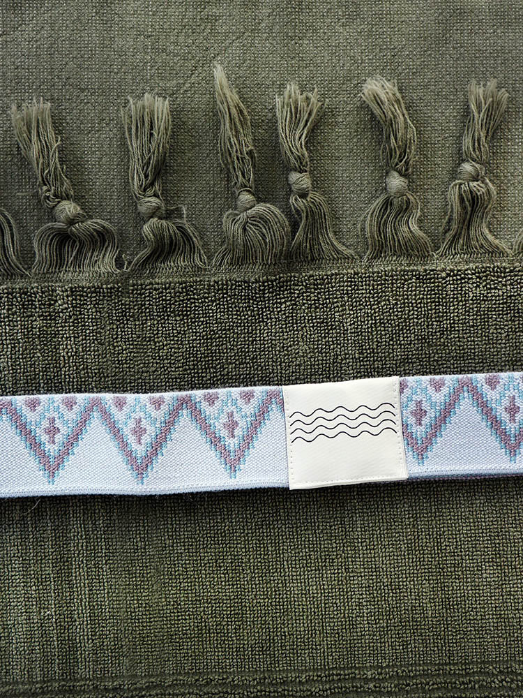BOHOHOLIC - PYRAMIDS - beach bed elastic band