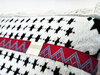 BOHOHOLIC - PYRAMIDS - beach bed elastic band