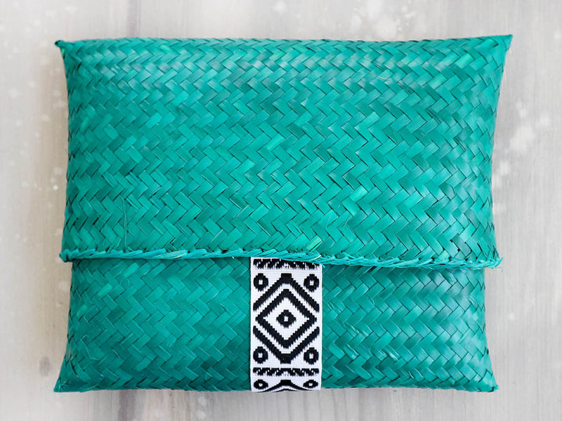 COCO - SOLID straw pouch