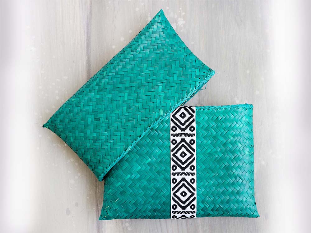 COCO - SOLID straw pouch