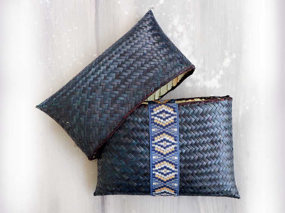 COCO - SOLID straw pouch